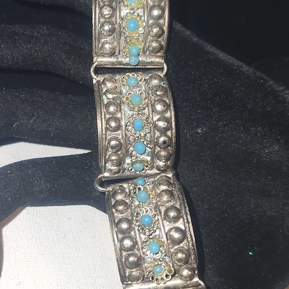 Vintage Silver Tone Arched Link Bracelet Turquoise Bead Southwestern Boho Hook